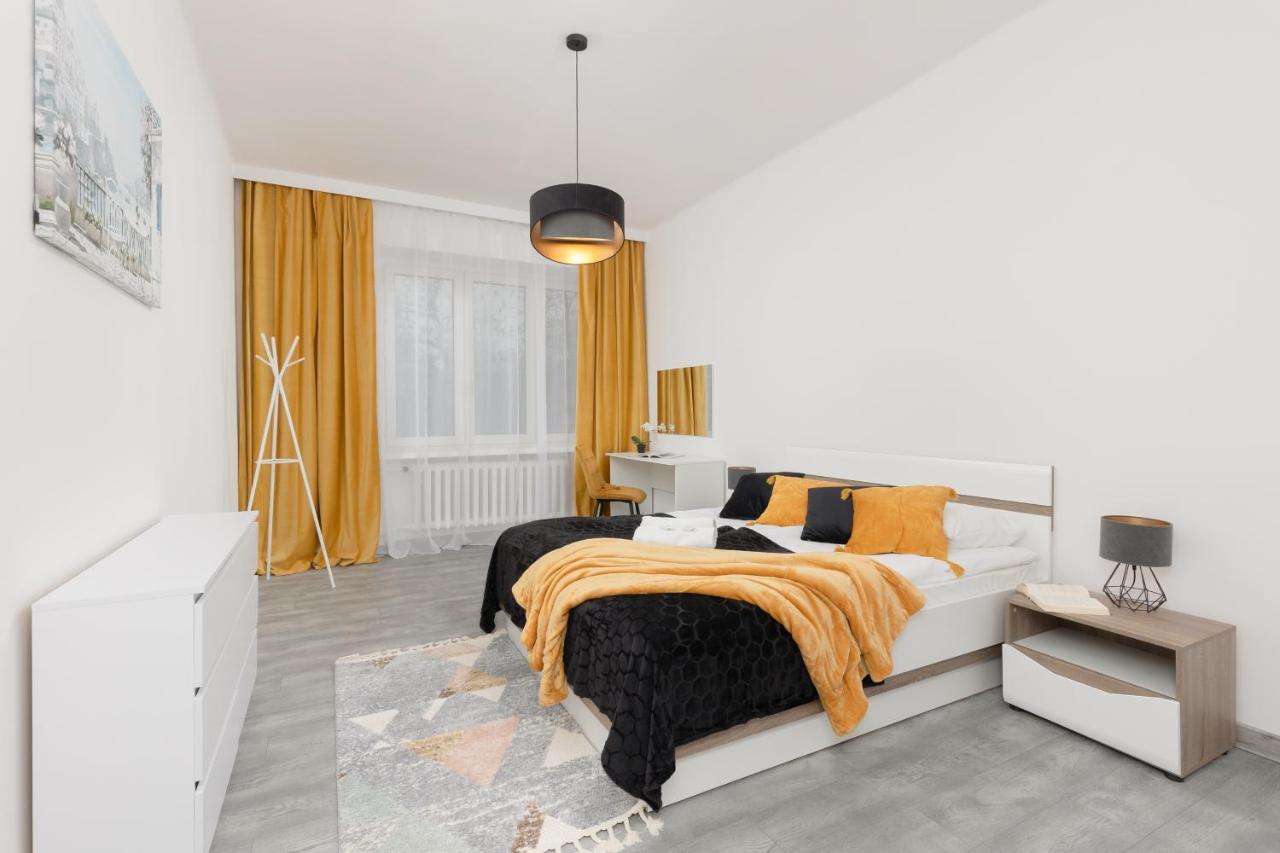 Metro Plac Wilsona Apartments Mickiewicza By Noclegi Renters وارسو المظهر الخارجي الصورة